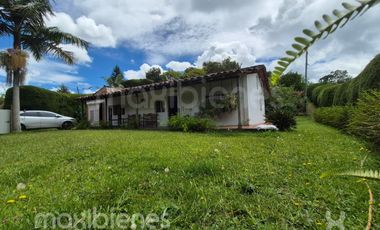 finca en venta en centro guarne. Cod V70242