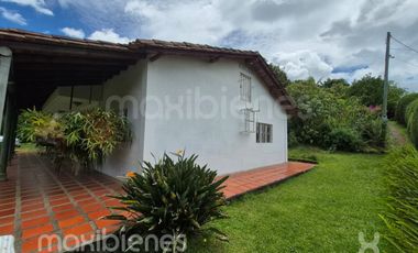 finca en venta en centro guarne. Cod V70242