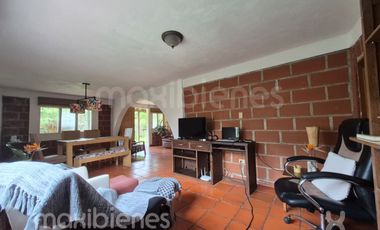 finca en venta en centro guarne. Cod V70242