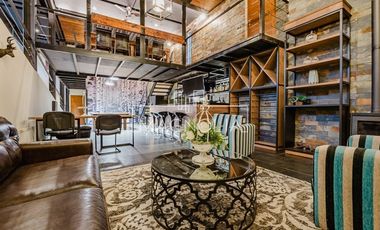 Casa en venta estilo industrial en exclusivo condominio.