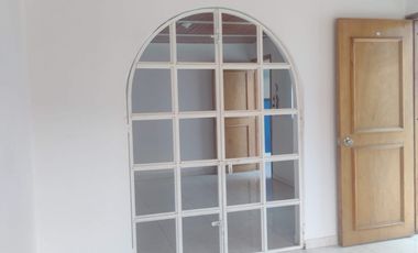 casa en arriendo en santa ines. Cod A7125204