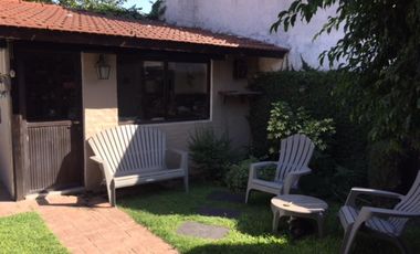 CASA EN UNA PLANTA DE 4 DORMITORIOS EN JOSE MARMOL
