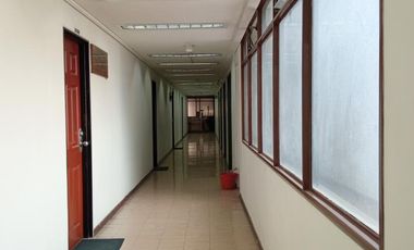 oficina en arriendo en nueva santa fe de bogotá. Cod A1322