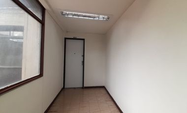 oficina en arriendo en nueva santa fe de bogotá. Cod A1322