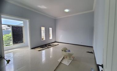 5 Bedroom House for sale