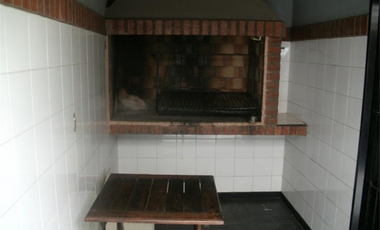 MARCONI 4131, entre Huemul y Celestino Vidal, Isidro Casanova