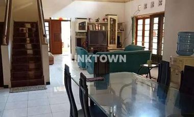 Nego Rumah 2 Lantai Semifurnished di Pantai Mentari Surabaya
