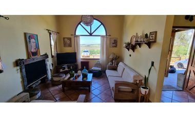 Chalet cinco ambientes. Olga 700. Sierras de los Padres. Venta.