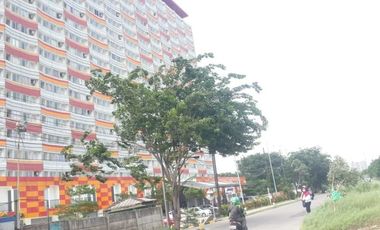 Di jual kios apartemen tower mahakam terletak di kawasan terintegrasi jababeka (rius ) an