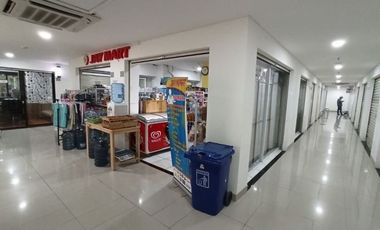 Di jual kios apartemen tower mahakam terletak di kawasan terintegrasi jababeka (rius ) an