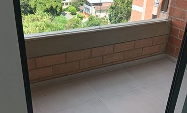 apartamento en arriendo en bellavista. Cod A213824