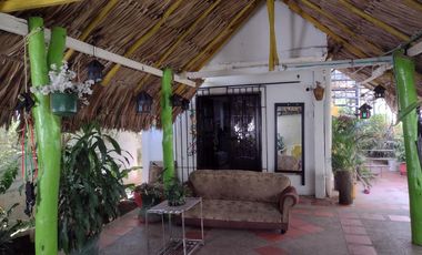 casa-local en venta en las petronitas. Cod V101911