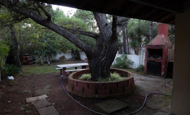 2 CASAS EN VENTA - Aguas Verdes - La Costa - Pcia. Bs.As.