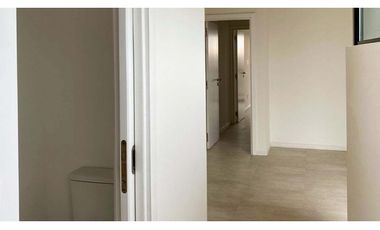 VENTA DEPARTAMENTO 3 AMBIENTES CON VISTA AL MAR, COCHERA Y BAULERA