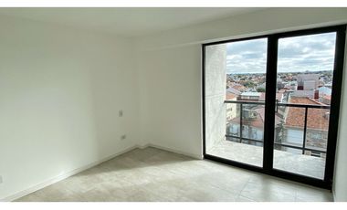 VENTA DEPARTAMENTO 3 AMBIENTES CON VISTA AL MAR, COCHERA Y BAULERA