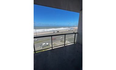 VENTA DEPARTAMENTO 3 AMBIENTES CON VISTA AL MAR, COCHERA Y BAULERA