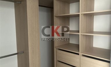 TownHouse con JARDIN PRIVADO 4 D en San Carlos de Apoquindo