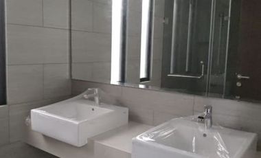 Rumah sewa kosongan dalam cluster di sereniahills lebak bulus