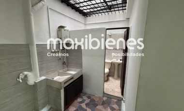 casa en arriendo en  santa maria la nueva. Cod A64943