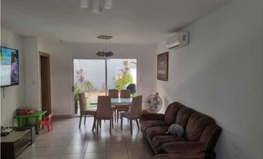 VENDO CASA EN BRISA NORTE