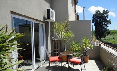 JMR Propiedades | Barrio La Madrugada II | Excelente Departamento Duplex en Venta