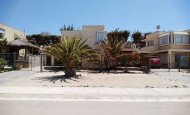 Casa en Arriendo en Casa en Arriendo en Condominio Las Terrazas de Bahía Inglesa.