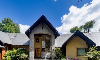 Casa en Venta en Camino Antuco Club de Golf