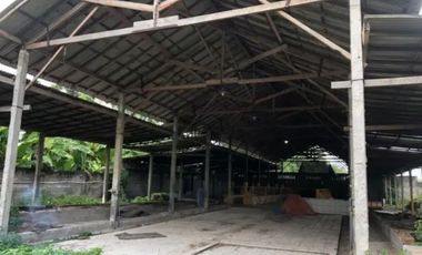 Gudang di JL.Diponegoro Ds.sukorejo kecamatan.Gurah kabupaten.Kediri