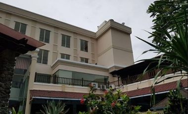 Jual Hotel Mewah dan Luas Lokasi Strategis Jalan Basuki Rahmat Kabupaten Tuban