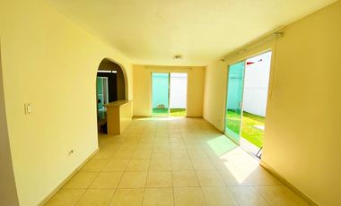 CASA EN NRENTA EN LA ASUNCION METEPEC