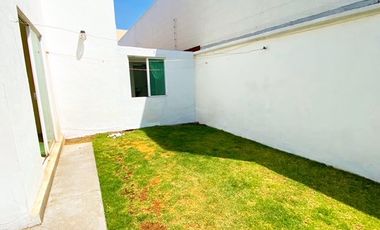 CASA EN NRENTA EN LA ASUNCION METEPEC