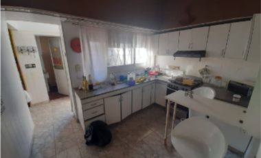 Casa en venta en Quilmes Norte