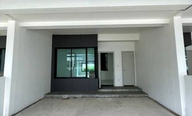 3 Bedroom Townhouse for sale at Malada Maz