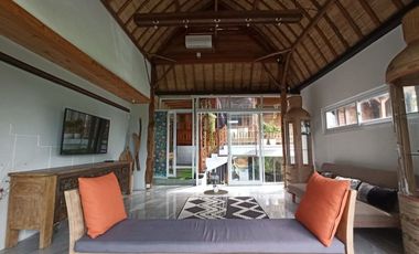 VILLA FULL FURNISHED HARGA MIRING VIEW SAWAH DI GIANYAR