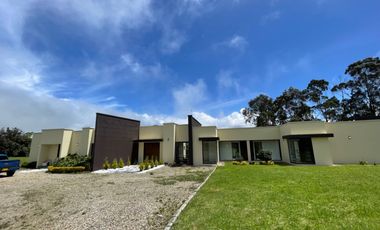 casa en venta en casa campestre. Cod V1470