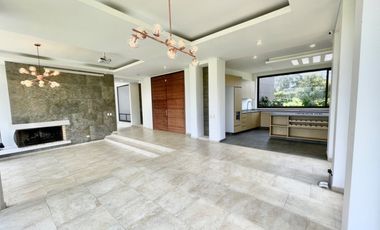 casa en venta en casa campestre. Cod V1470