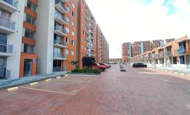 apartamento en arriendo en c.r arboleda campestre jacaranda piso 2. Cod A13878