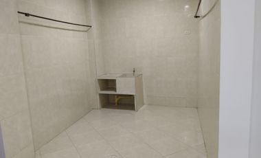 casa en arriendo en comuneros. Cod A116545