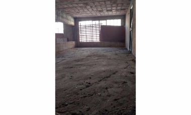 VENDE CASEROS-2 LOCALES EN PH- OPCIONAL GALPÓN Y VIVIENDAS