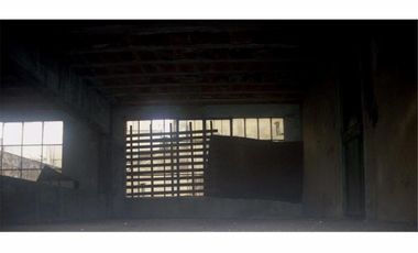 VENDE CASEROS-2 LOCALES EN PH- OPCIONAL GALPÓN Y VIVIENDAS