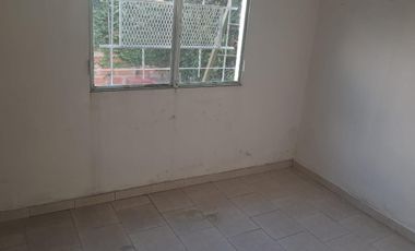 PH FONDO DE 3 AMBIENTES CON PATIO