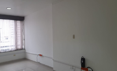 oficina en arriendo en la veracruz. Cod A5320701