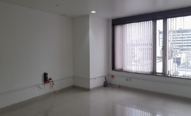oficina en arriendo en la veracruz. Cod A5320701