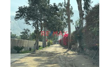 Casa Como Terreno En Condominio Exclusivo En Cieneguilla