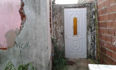 Ph 2 ambientes con patio a refaccionar