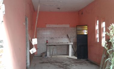 Ph 2 ambientes con patio a refaccionar