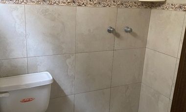 Alquilo casa en Duran en urbanización privada