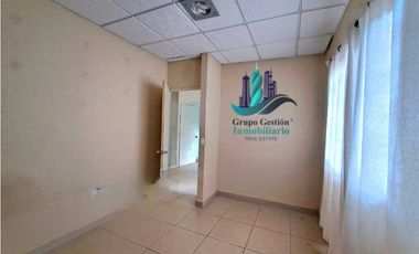 VENDO CASA COMERCIAL  EN VIA PRINCIPAL ALGARROBOS