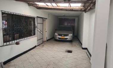 casalote en venta en ciudad jardín. Cod V27931