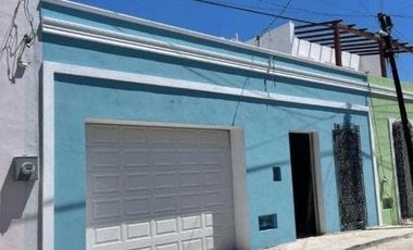 Casa en venta, restaurada (ideal para Airbnb, rentar o habitar) lista para habitar, ubicada en zona centro de Mérida, situada en la Ermita .